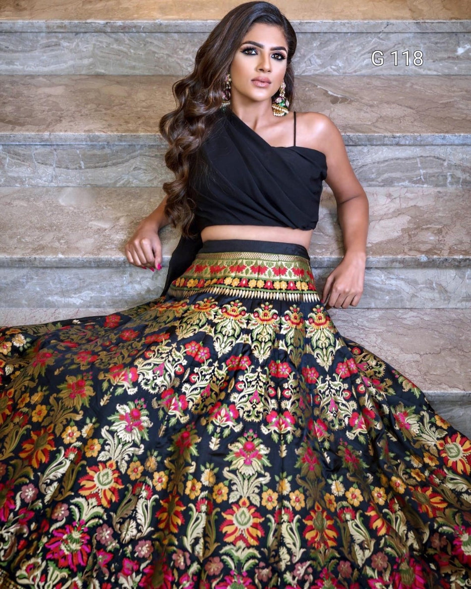 Elegant Black Banarasi Silk Lehenga with Zari Weaving & Heart Shaped Blouse Set - G 118 Black