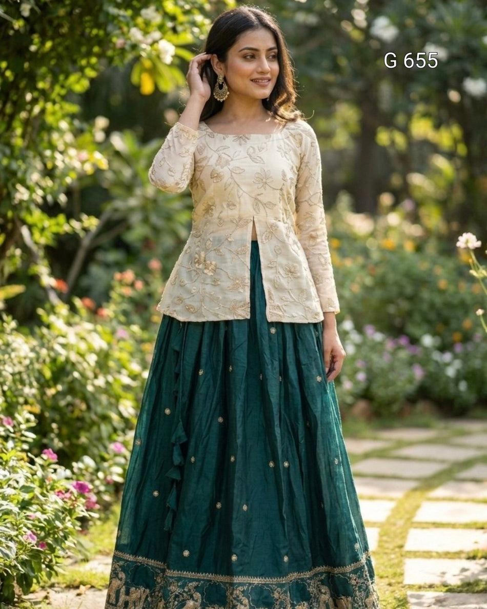 Graceful Designer Lehenga for Wedding Functions G 655