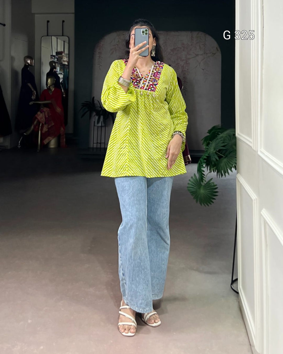 Leheriya Cotton Tunic Top with Mirror Gamthi Work – G 325 Parrot