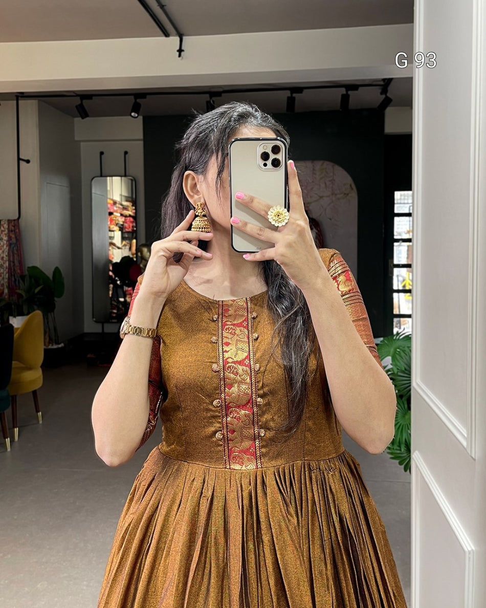 Narayan Pet Cotton Gown with Zari Weaving Work – G 93 Mustred