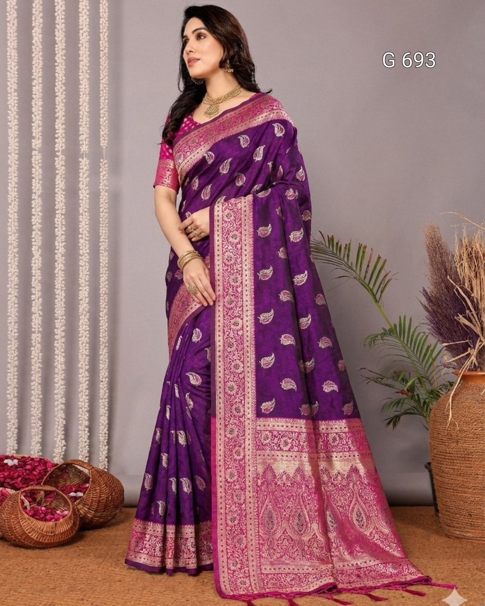 Luxurious Traditional Saree with Modern Royal Touch G 693